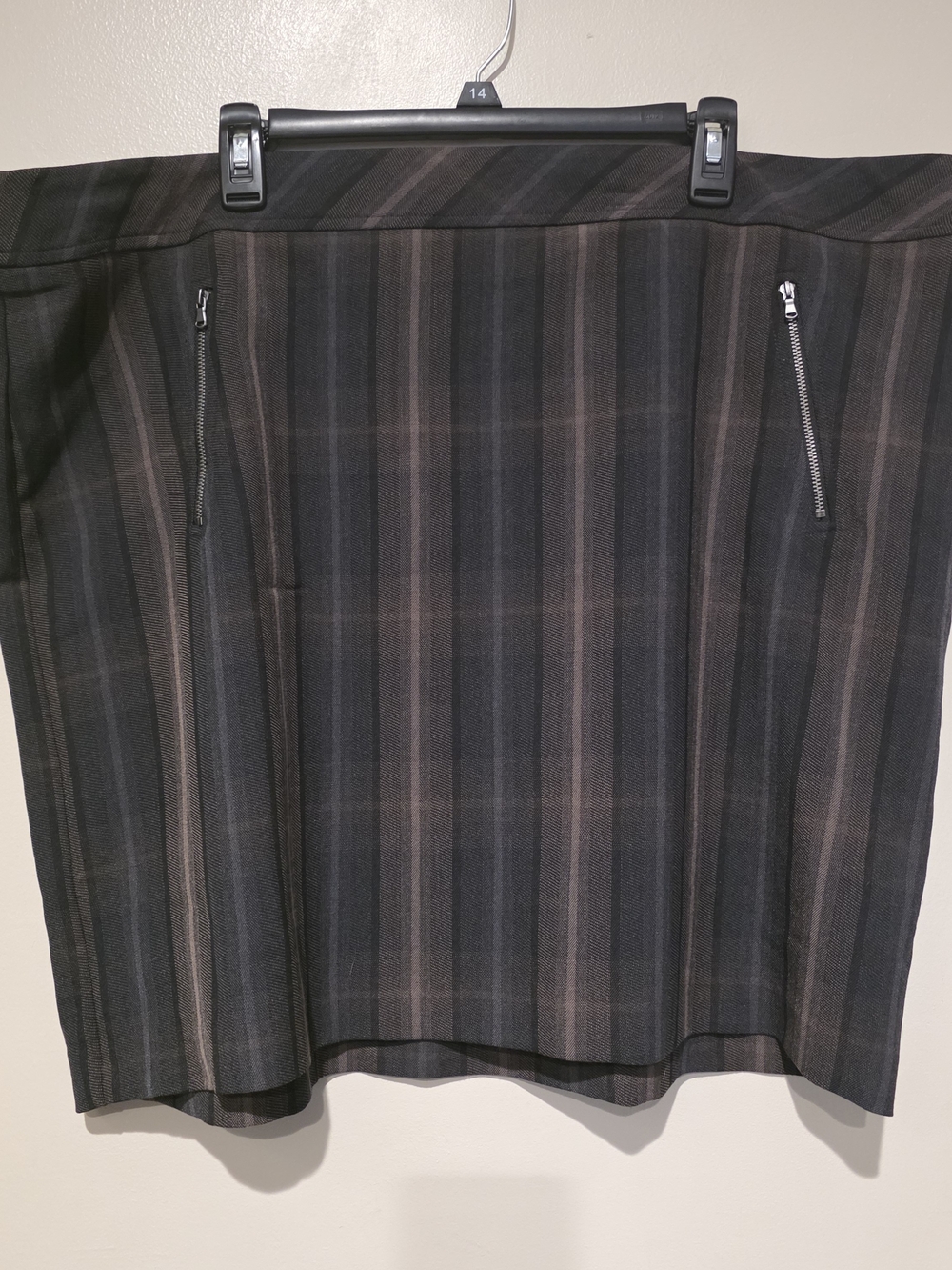 Architect Woman Black Brown Plaid Twill Pencil Knee Skirt Zip Zipper Plus 20W